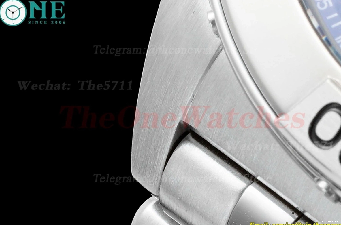 SS Stk 42MM SS Chronomat A7750 TF Green B01 0129